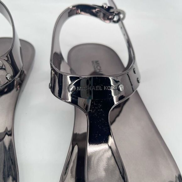 Michael Michael Kors Gunmetal Jelly Thong Sandals Size 6M – Logo Plate Detail - Picture 6 of 17